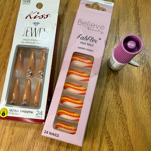Kiss Other - Press-On Nail Bundle 💅✨ NEW
